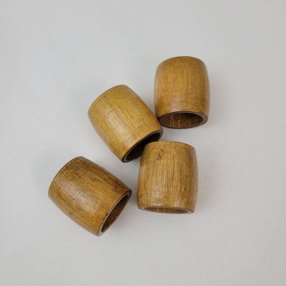 Natural Wood Napkin Rings Set - Picture 4 of 4